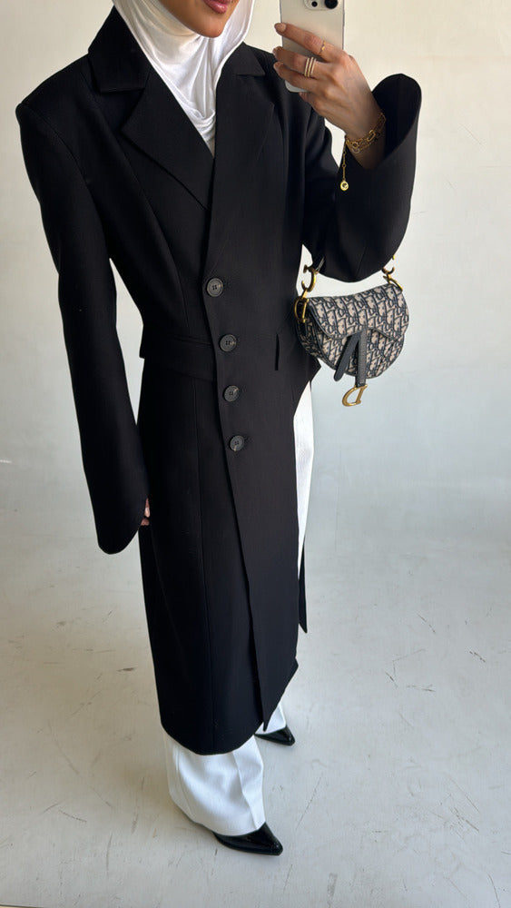 Long Blazer w/ Side Hollow