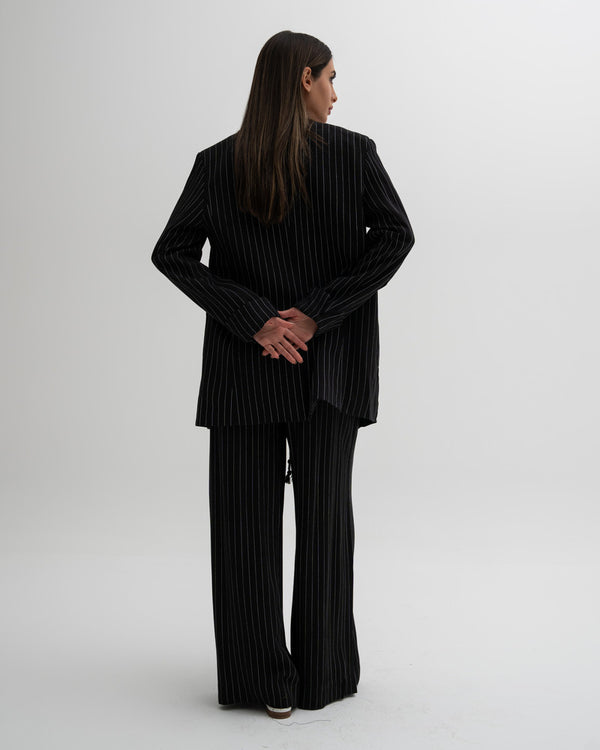 2 Buttons V-neck Striped Sets