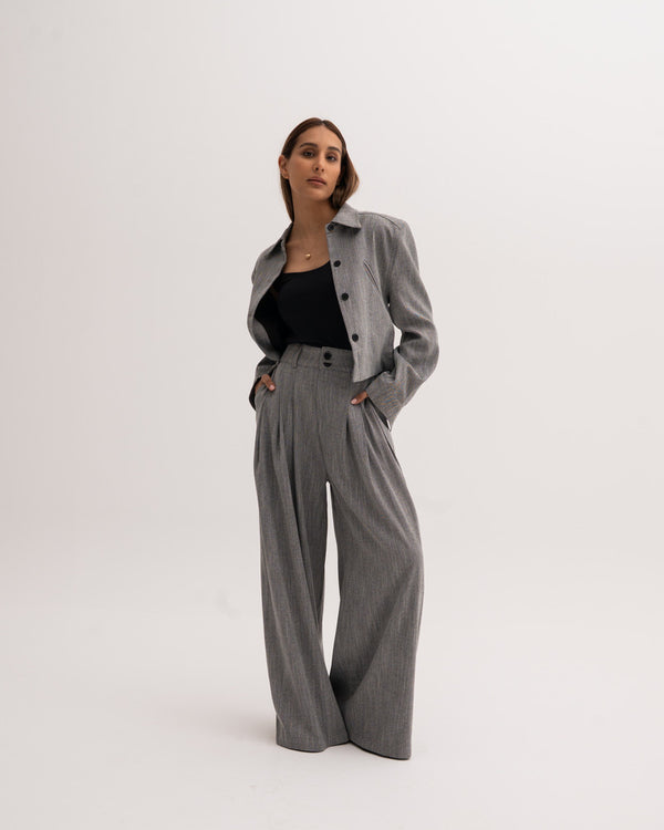 Crop Blazer 4 Buttons  Set