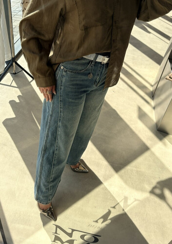 Distressed Wide-leg Jeans