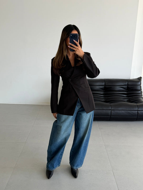 Tailored Hourglass Blazer