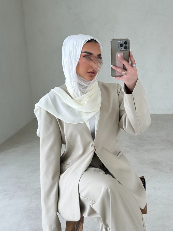 Women's 2PC Set w/ White Mesh Scarf