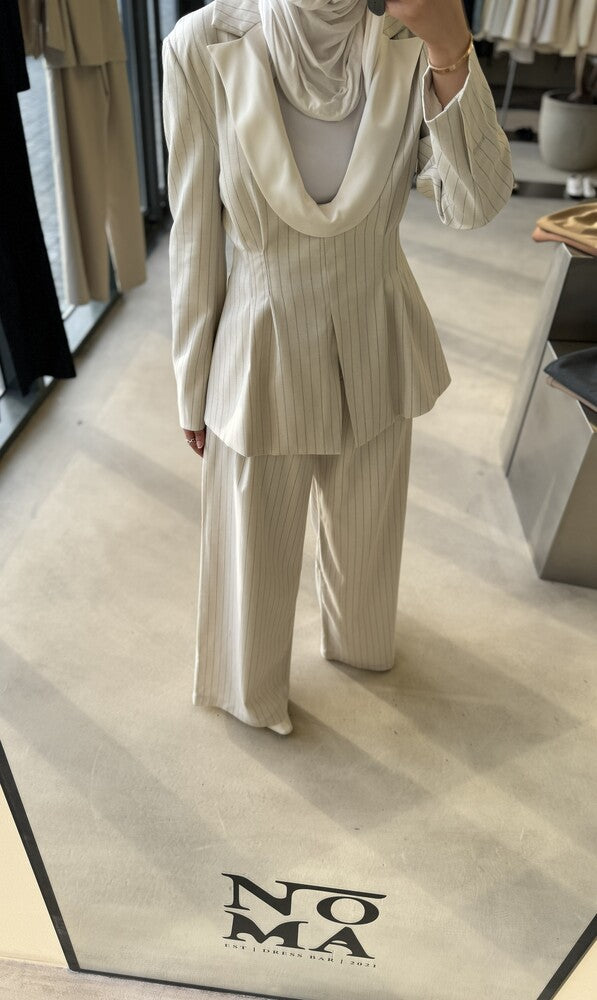 Scoop-neck Blazer Stripe Set