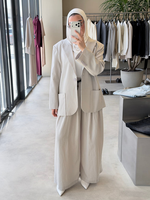 Relaxed Tailored Set