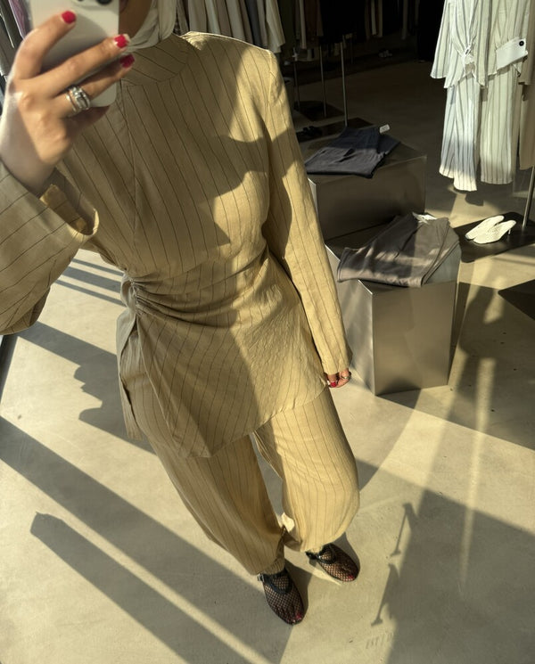 High-neckline Stripe Belted Set