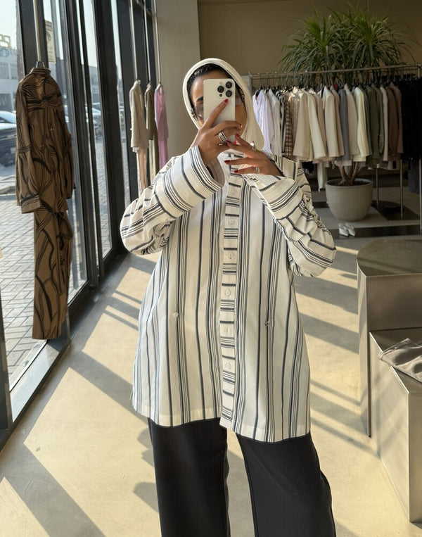 Collarless Neckline Stripe Shirt