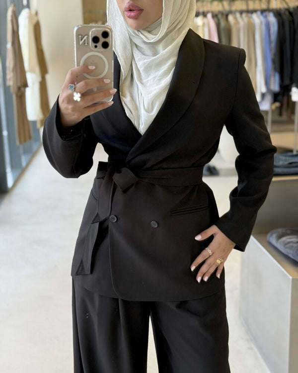 Belted  Collar Blazer Set