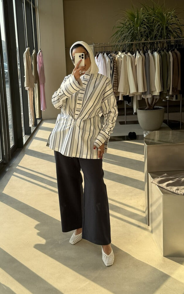 Collarless Neckline Stripe Shirt