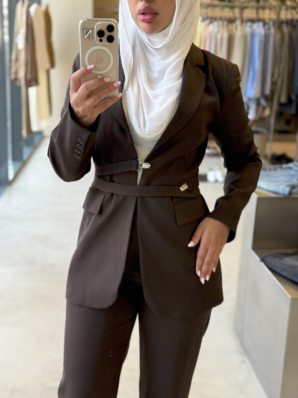 2-Piece Buttonless Belted Blazer Set