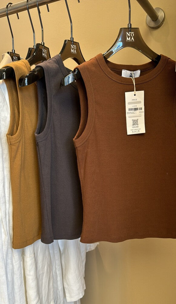 Sleeveless Top
