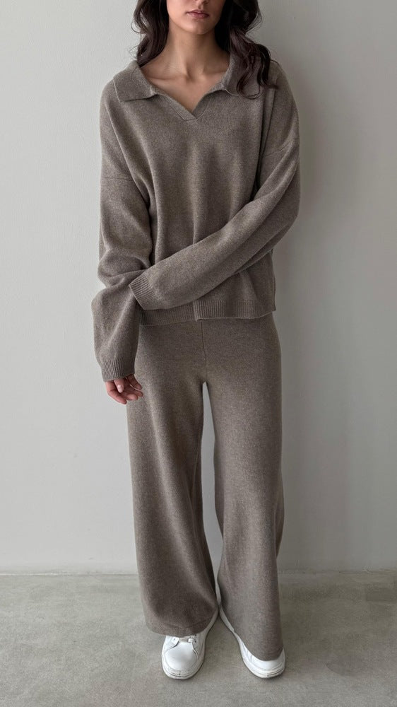 V-neck Collared Knitted Set