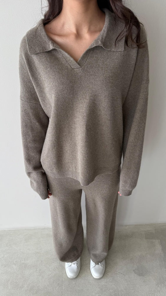 V-neck Collared Knitted Set