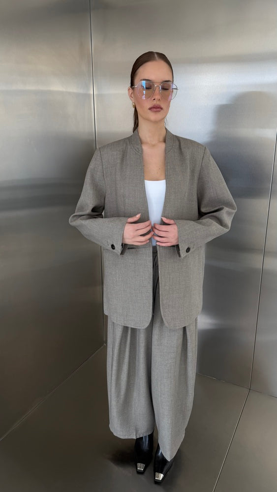 2-Button Designed Open Blazer Set