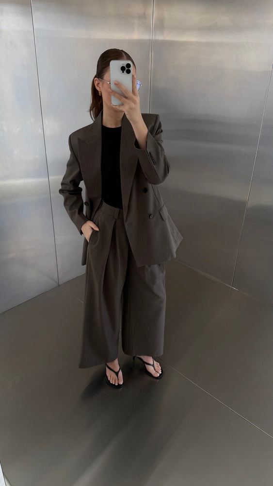 Slim Fit Blazer Set 4 Buttons