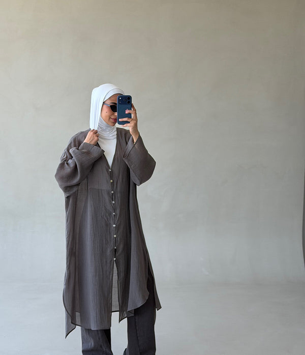 Lightweight Buttoned Long Shirt
