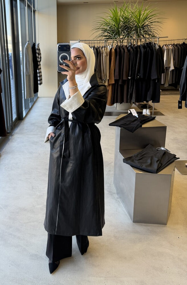 Long Line Stitch Leather