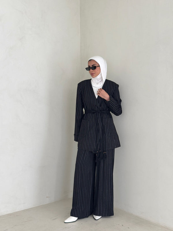 2 Buttons V-neck Striped Sets