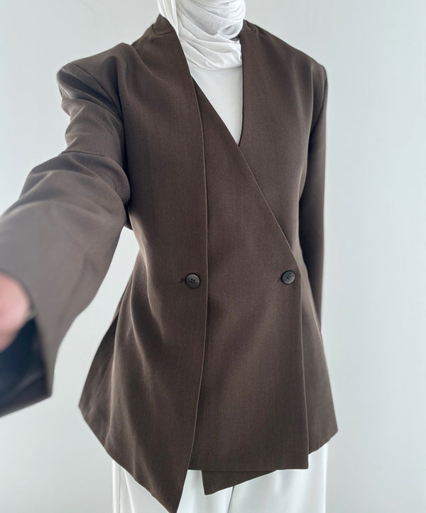 Loose Vneck Belted Blazer