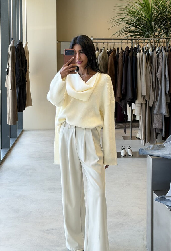 V-neck Scarf Knitwear