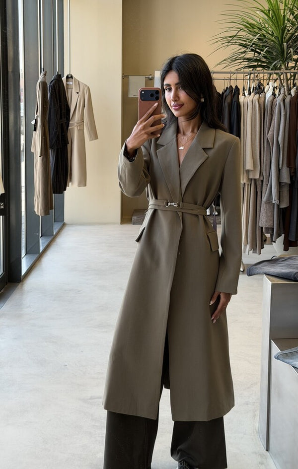 Minimalist Belted Long Blazer