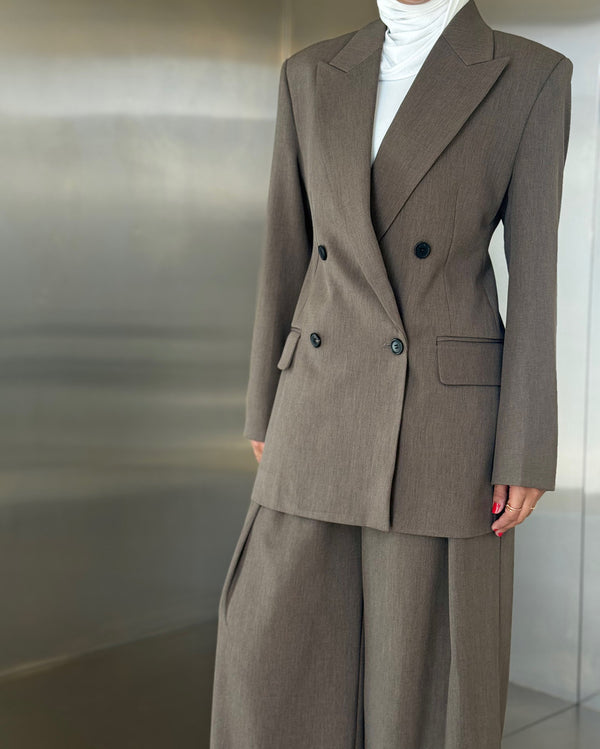 Slim Fit Blazer Set 4 Buttons