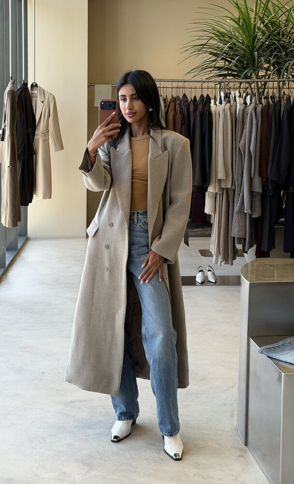 6 Buttons Thick  Waisted Long Blazer