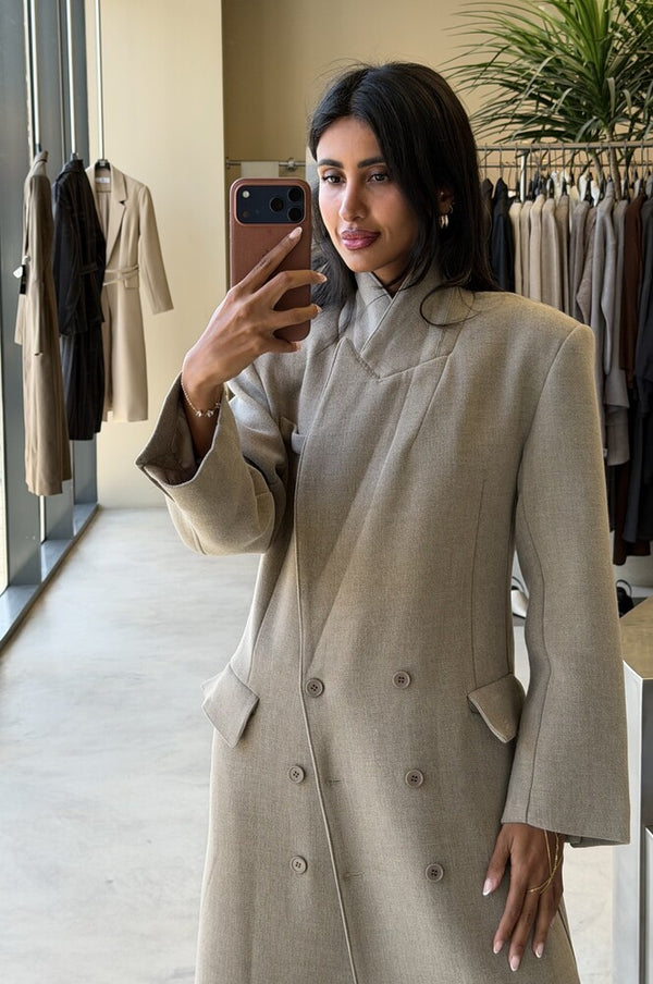 6 Buttons Thick  Waisted Long Blazer