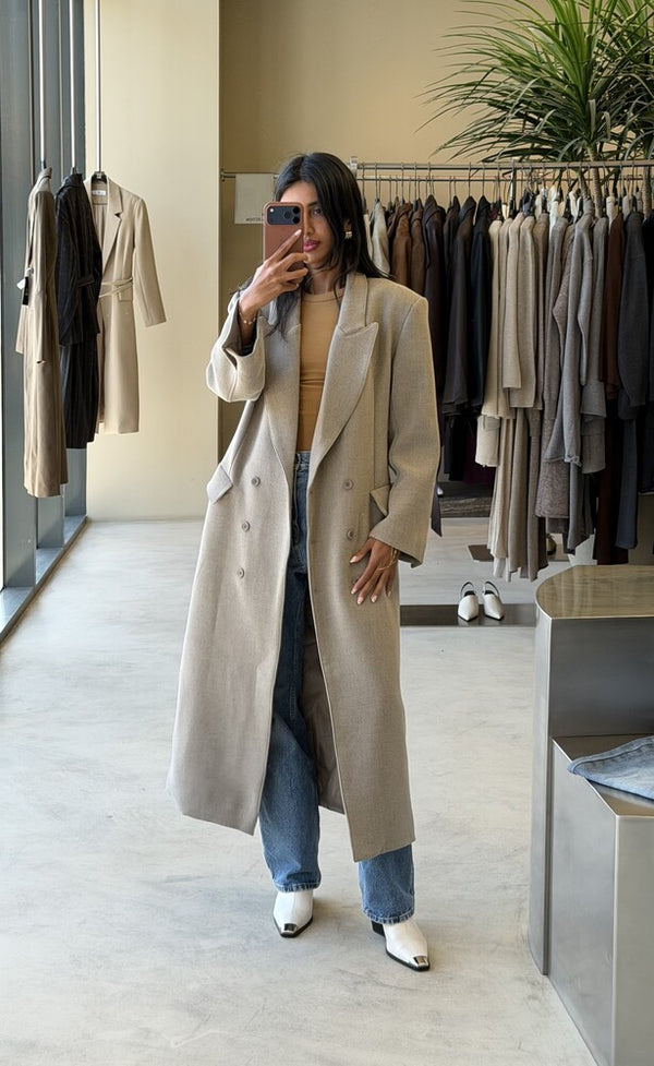 6 Buttons Thick  Waisted Long Blazer