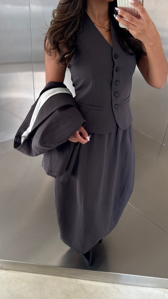 3-Piece Minimalist Set  (SKIRT)