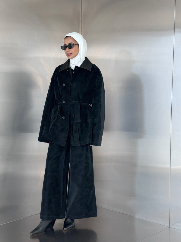 Leather Collared Suede Set