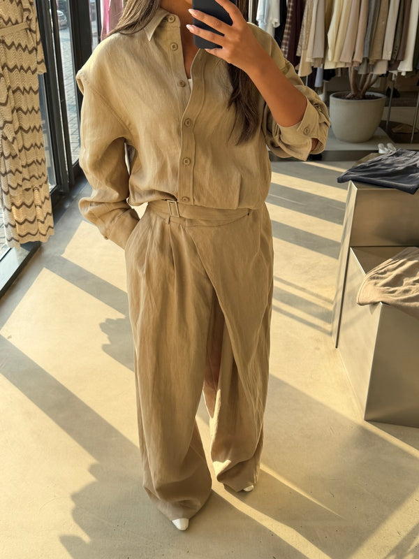 Drawcord Jacket w/ Asymmetric  Trousers