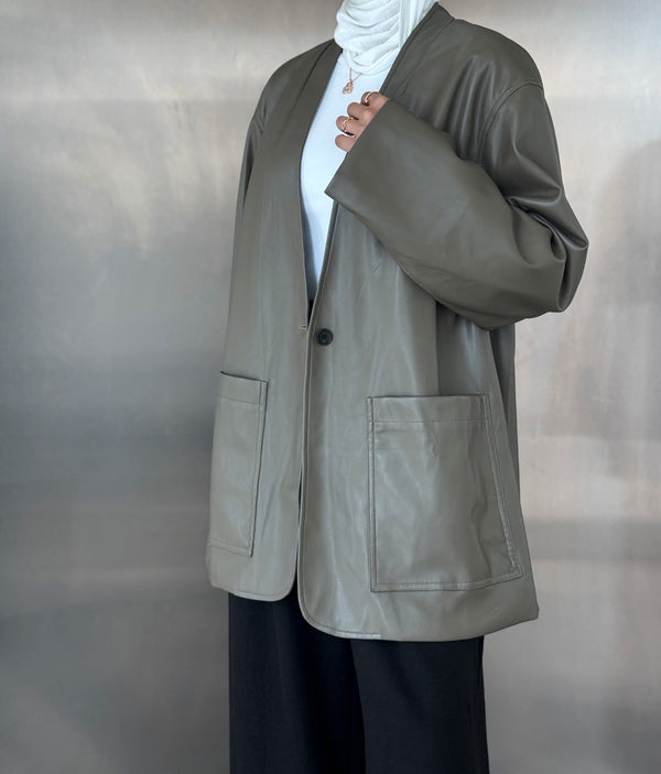 2 Pockets Vneck Leather Jacket