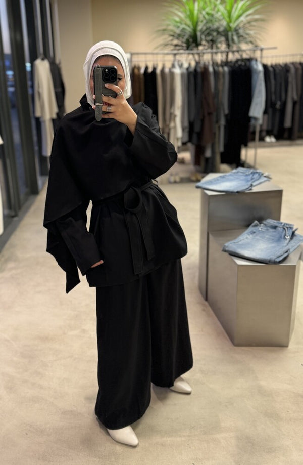 Belted Scarf Set