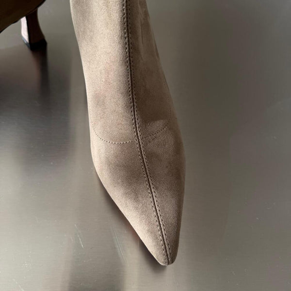 Mid Suede Boots