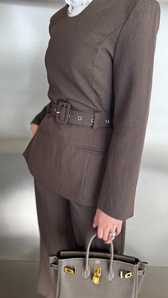 Buckle Belted Round Neck Set