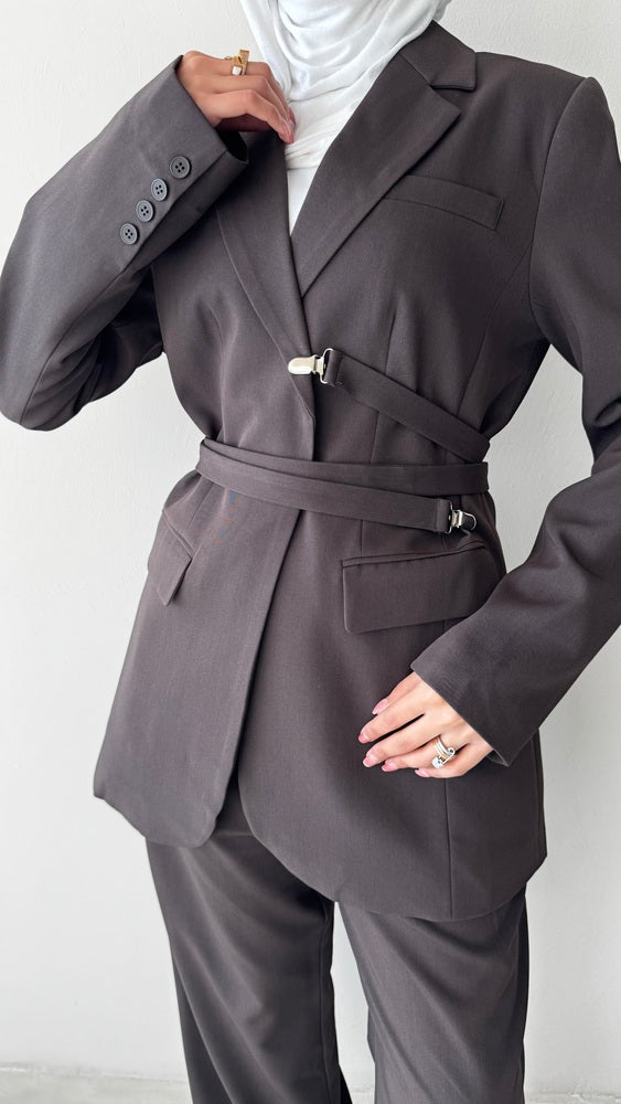 2-Piece Buttonless Belted Blazer Set