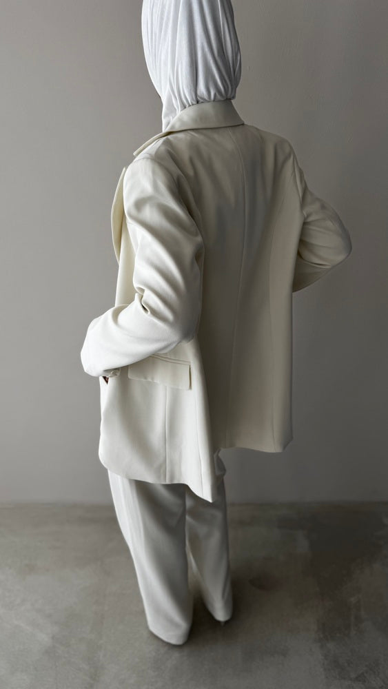 2-Piece Buttonless Belted Blazer Set