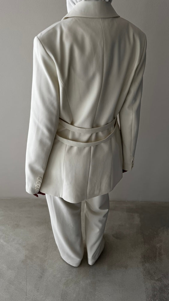 2-Piece Buttonless Belted Blazer Set