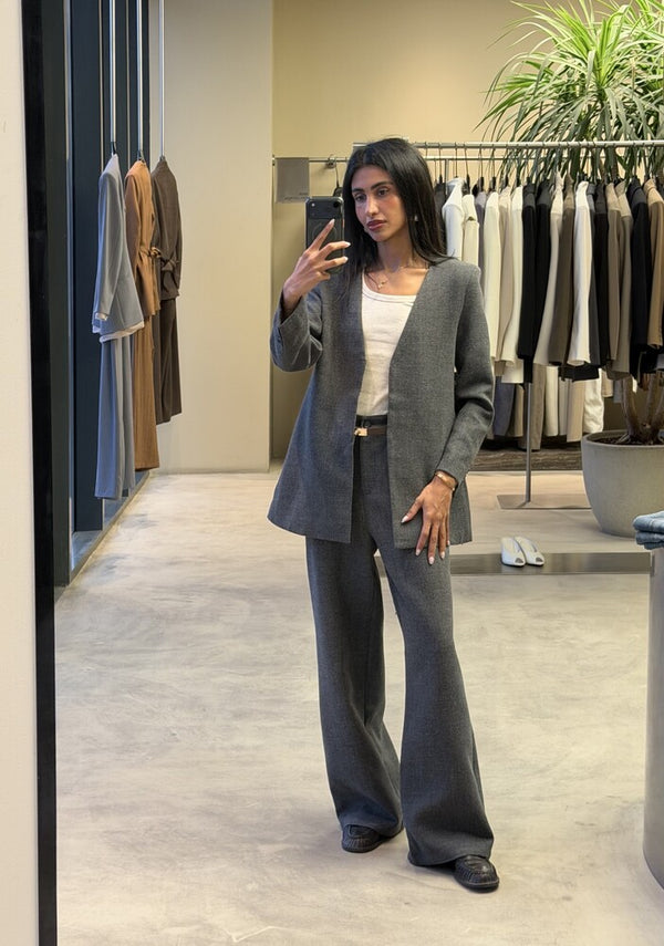 Woolen Deep Vneck Set