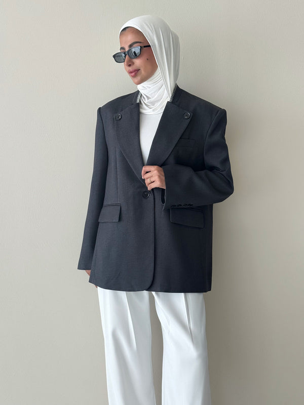 3 Buttoned Topstitched Blazer
