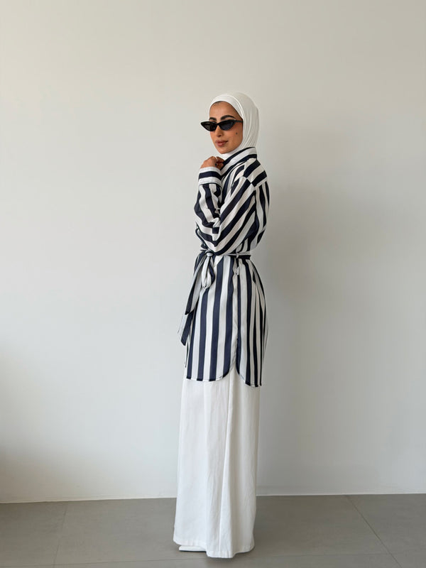 Striped Flowing Shirt w/ Tie