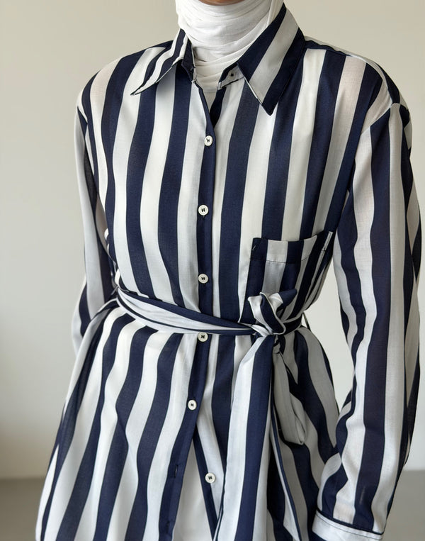 Striped Flowing Shirt w/ Tie