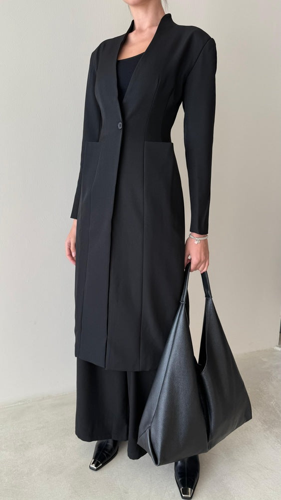 V-neckline Collarless Long Blazer