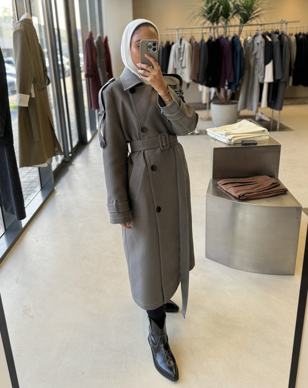 Turn down Collar long Trenchcoat