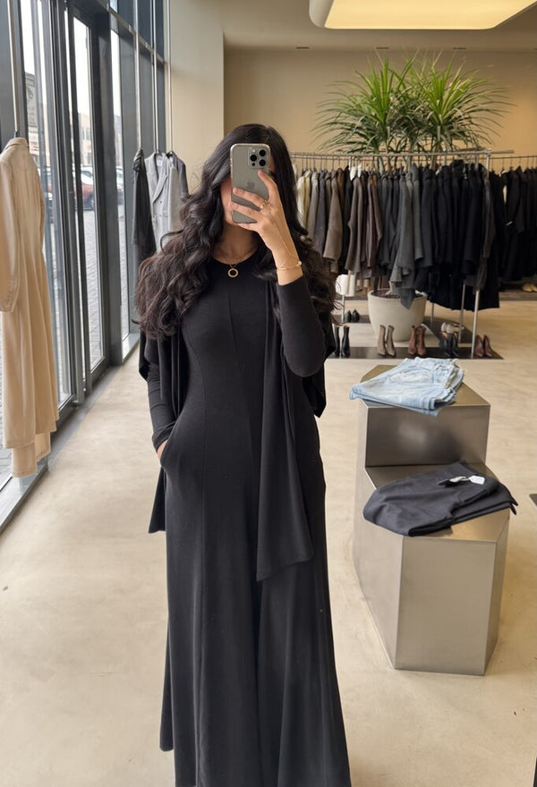 Lightweight Long Dress w/ Shawl