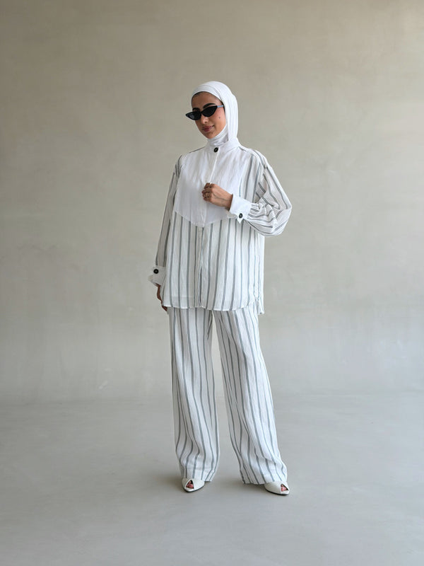Bib-Front Stripe Linen Set
