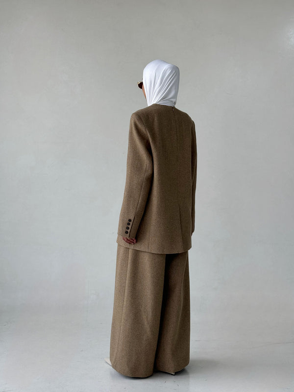 Pullover Round Neck Suit 2PC Setملابس كاملة / أطقم
