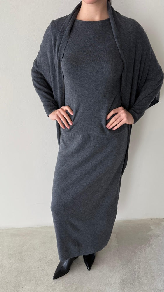 Knitted Slim Fit Skirt Set / Shawl