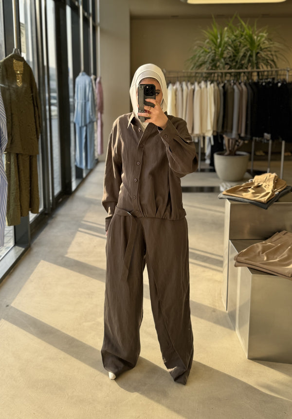 Drawcord Jacket w/ Asymmetric  Trousers
