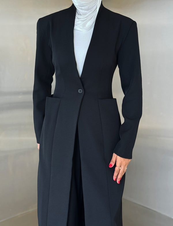 V-neckline Collarless Long Blazer